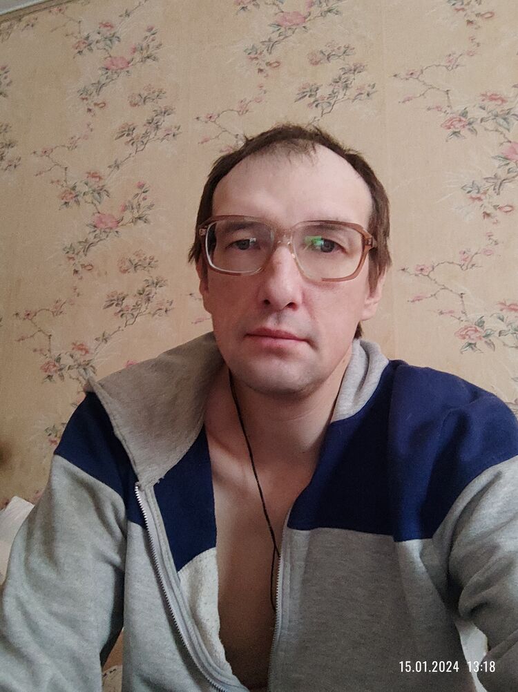 ���� 43690526 ������� ��������, 45 ���, ���� ���������� � �����-����������