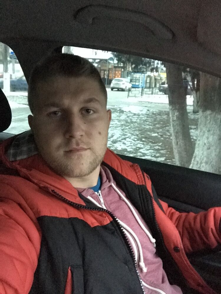  15363316  Yaroslav, 28 ,    