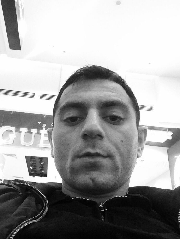  ,   JF, 35 ,   ,   , c 