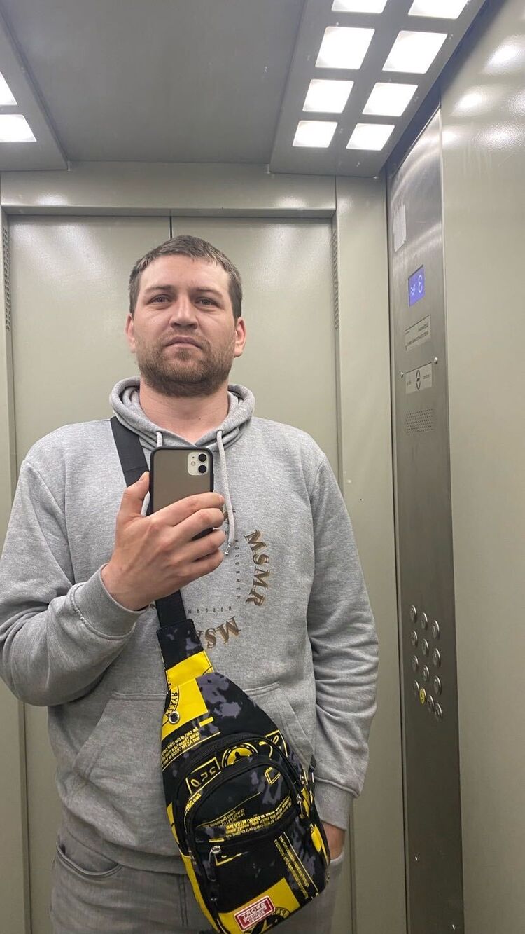  36832376  Nikola, 34 ,    Azor