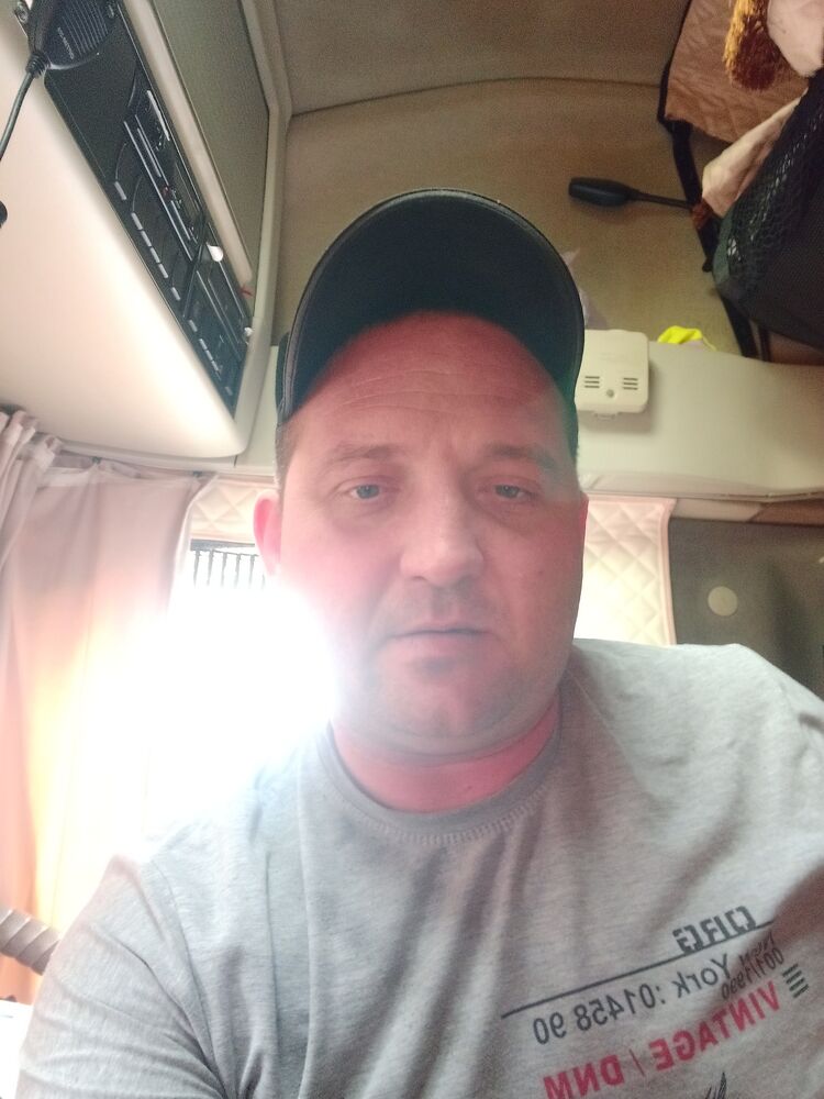 32958316  , 38 ,    