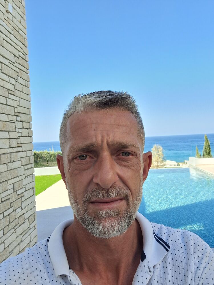  51714896  Ioannis, 46 ,    Limassol