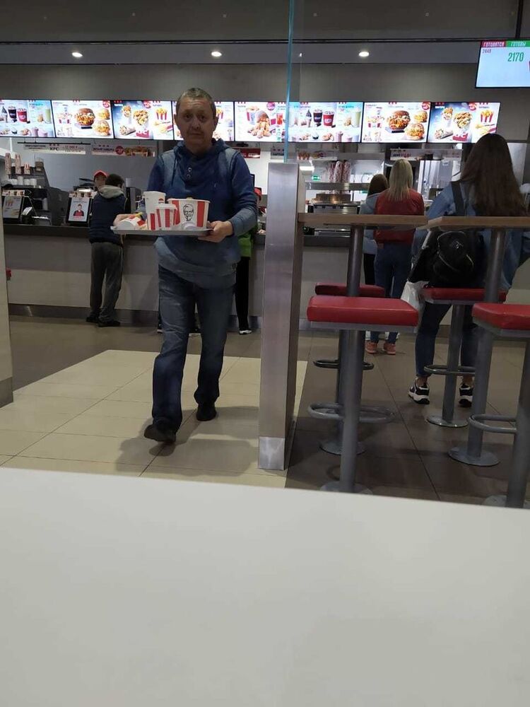  18856196  , 53 ,    