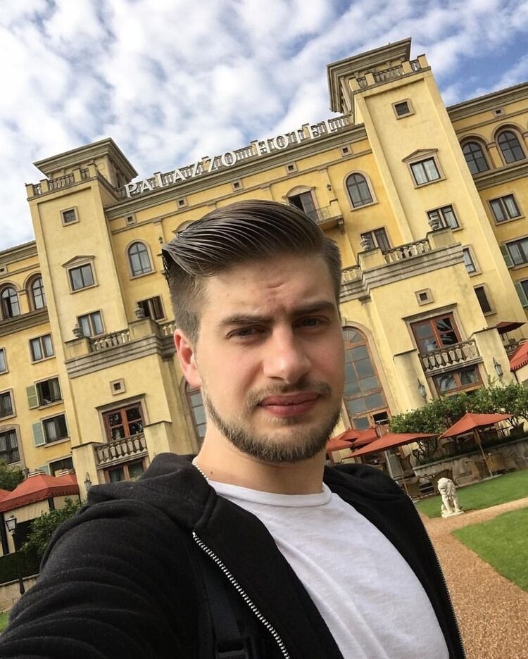  ,   , 30 ,   