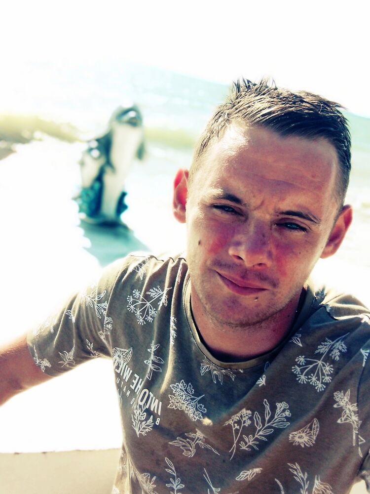  ,   Konstantin, 24 ,   ,   , c , 