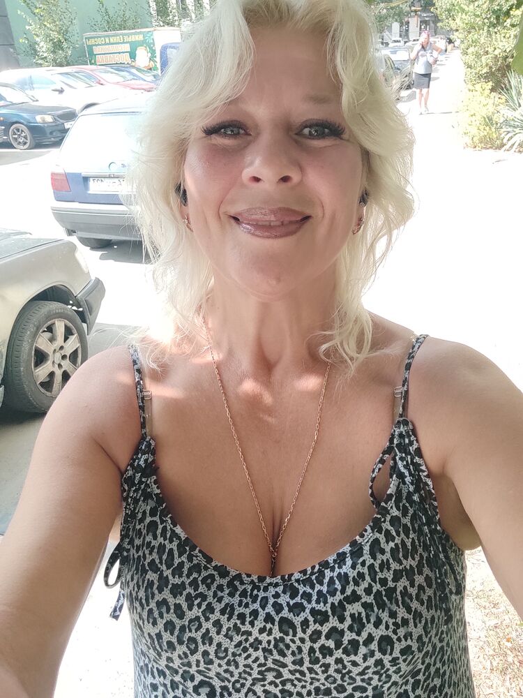  53239056  , 49 ,    