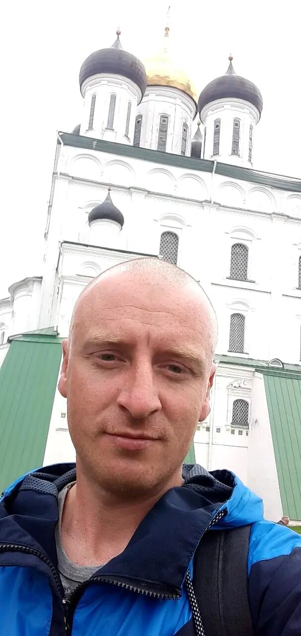  ,   Slava, 37 ,   ,   