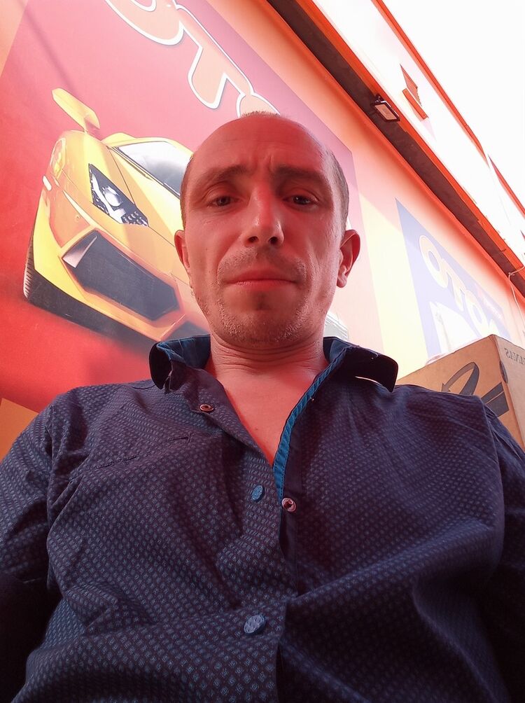  ,   Boris, 43 ,   ,   , c 