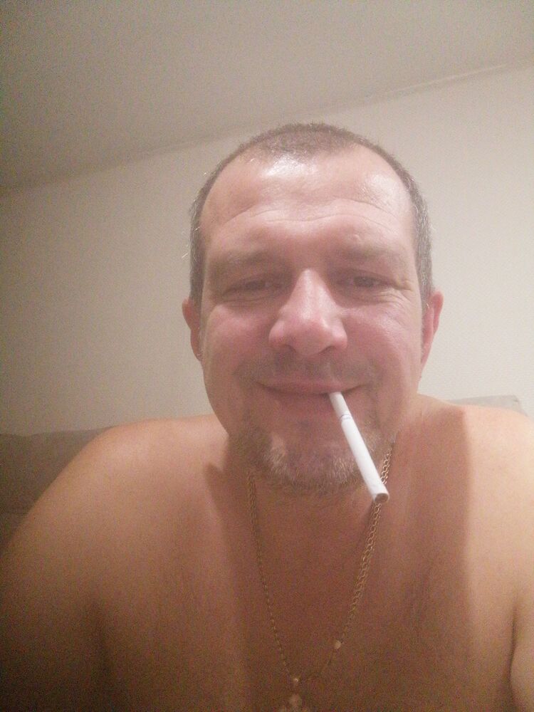  31618036  , 49 ,    