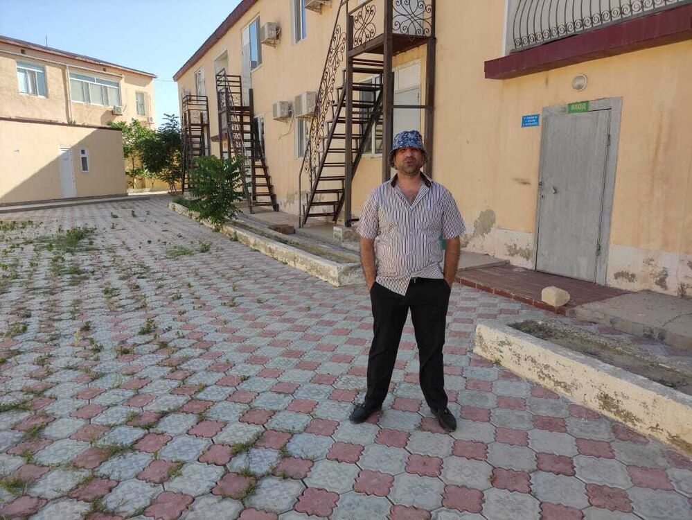  ,   Kamran, 46 ,   ,   
