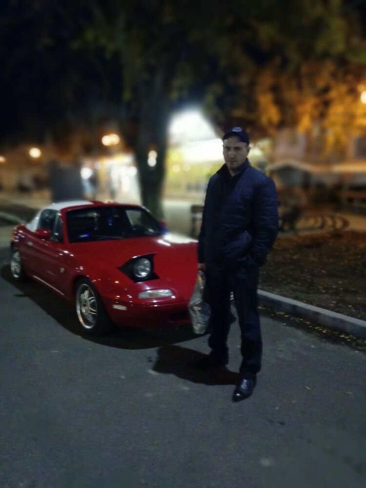  18639726  , 43 ,    