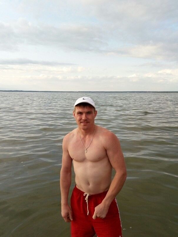  13668686  Alexandr, 34 ,    