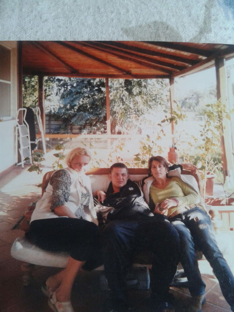  9612576  Micle, 38 ,    