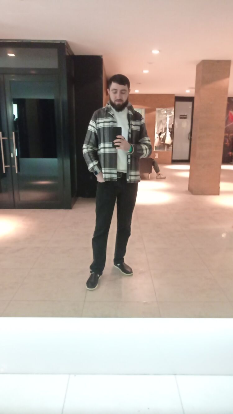   ,   Emiko, 34 ,     , c 