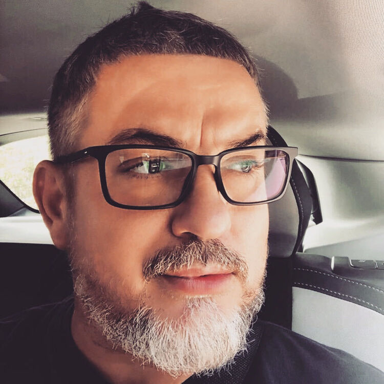   ,   Ron, 45 ,   ,   