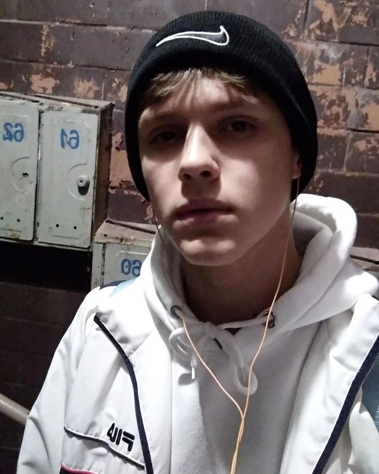  ,   Filip, 26 ,   