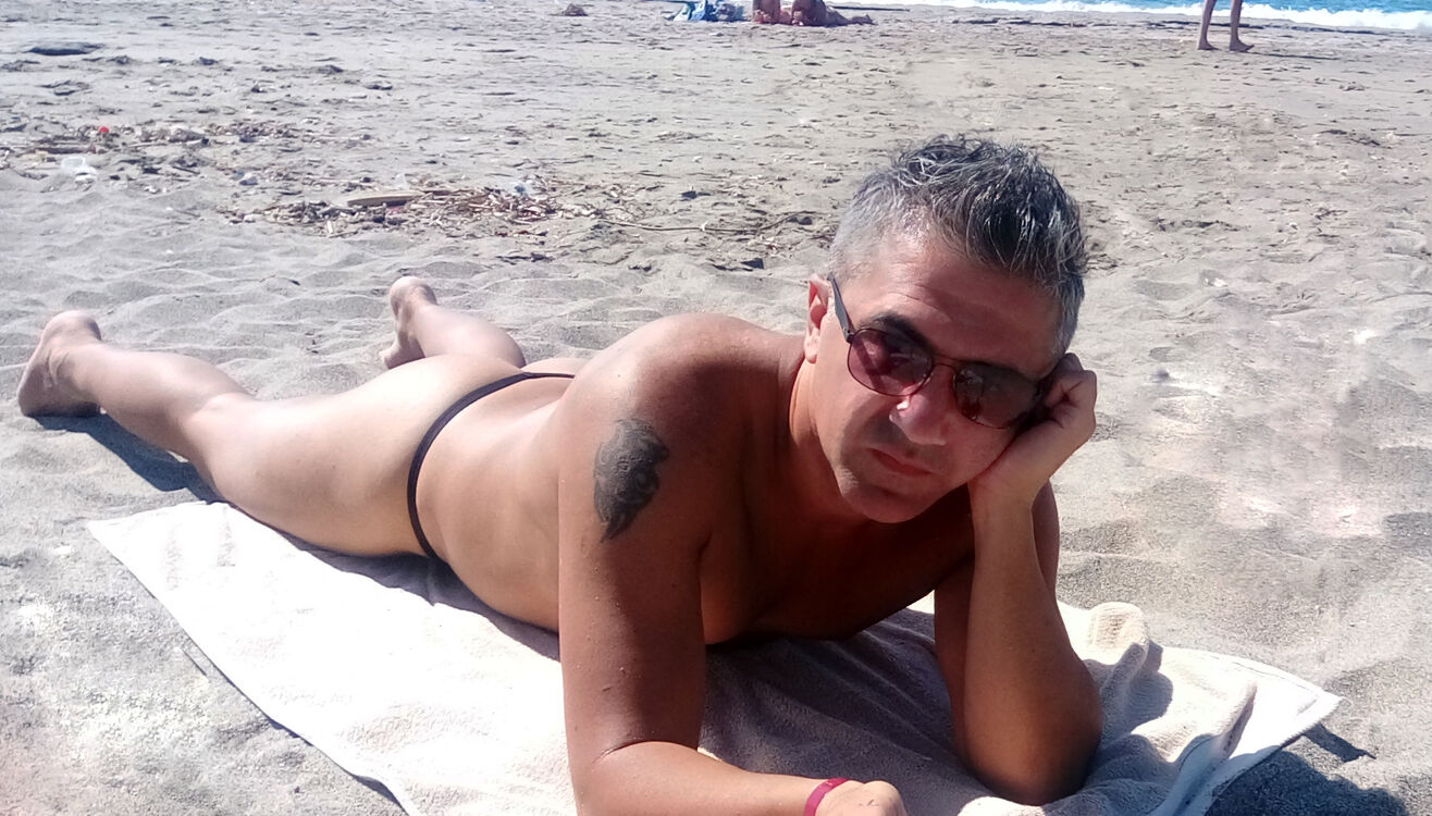  36803776  David, 45 ,    