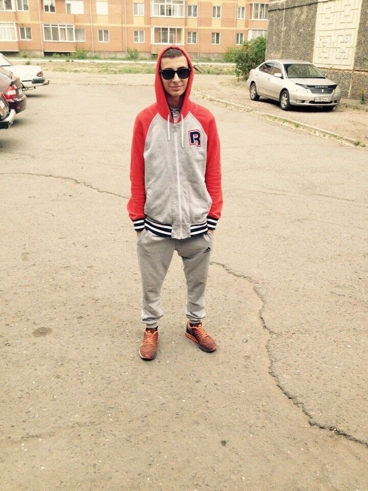  ,   Vachikdis, 29 ,   