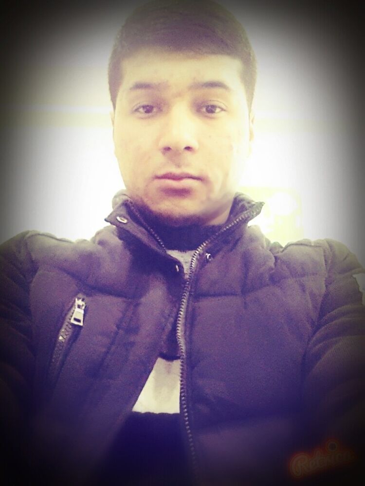  ,   Emil, 33 ,   