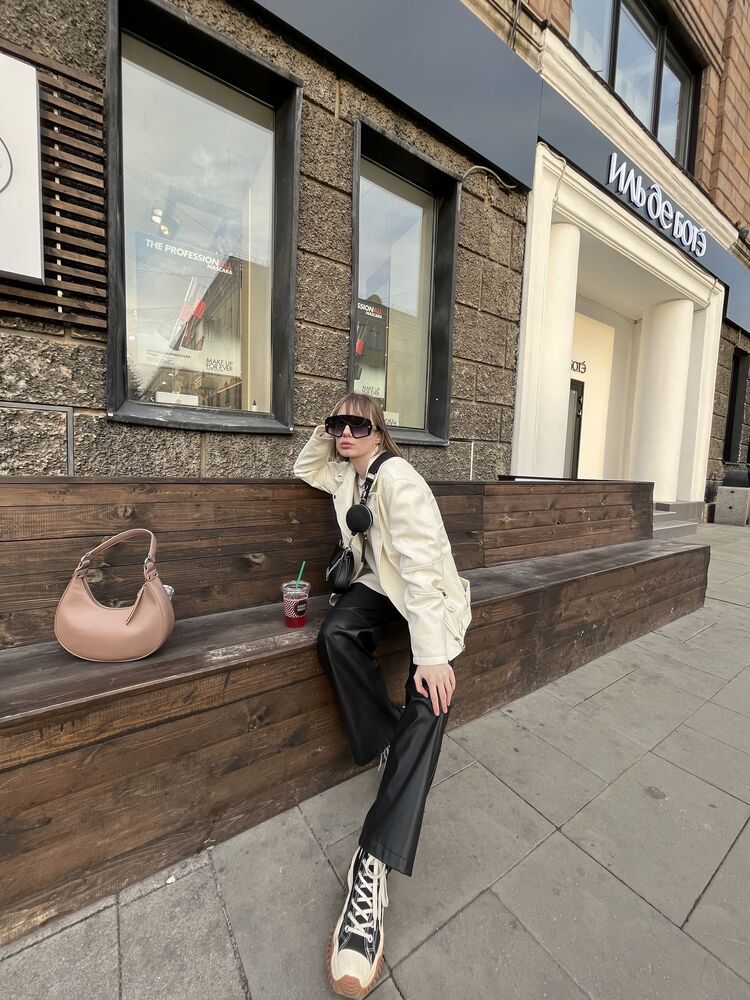  ,   , 21 ,   c 