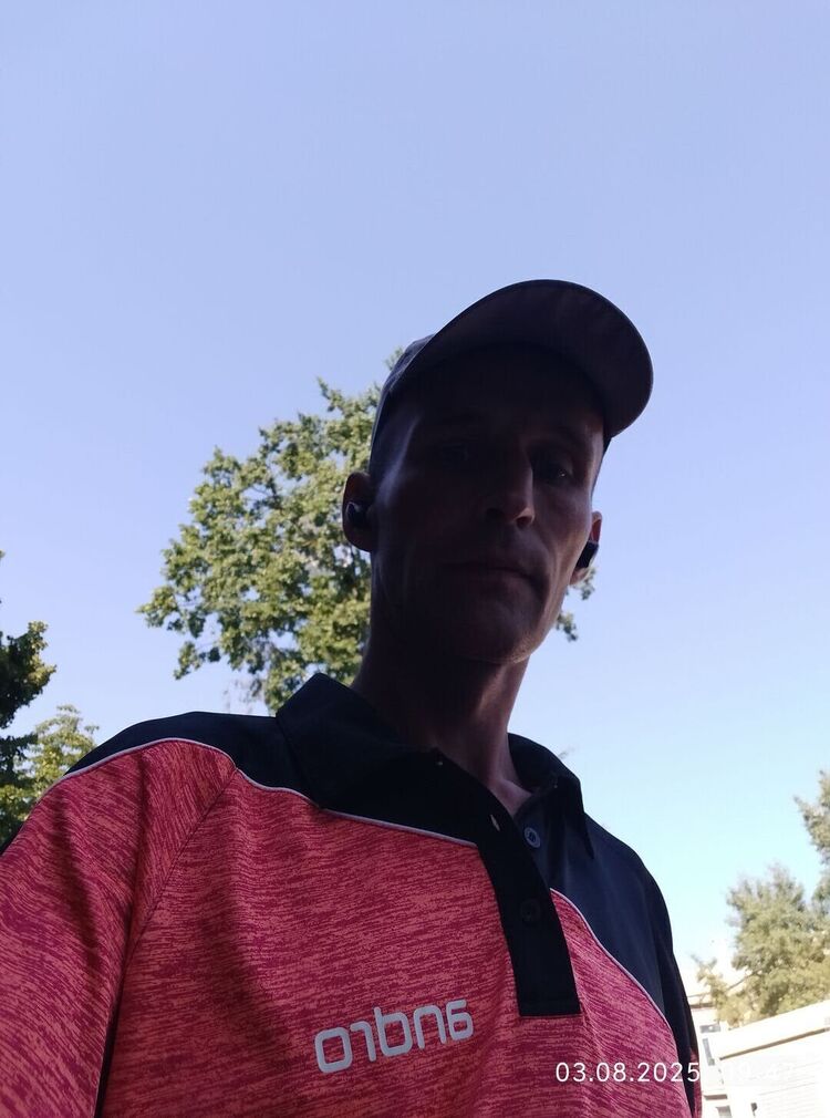  52922296  , 38 ,    