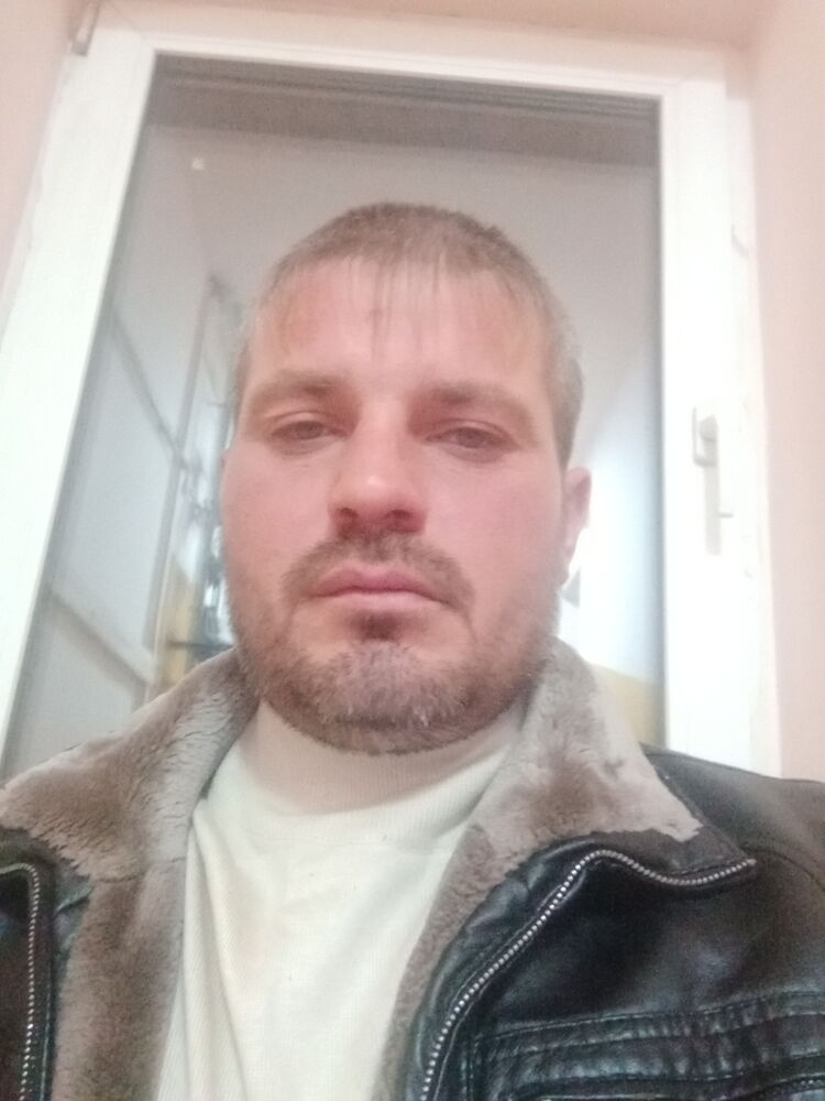  29786156  , 37 ,    