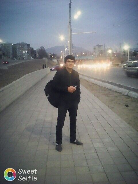  11089256  Davlat, 27 ,    