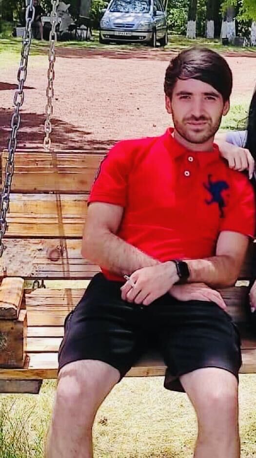  29085816  Davo, 26 ,    