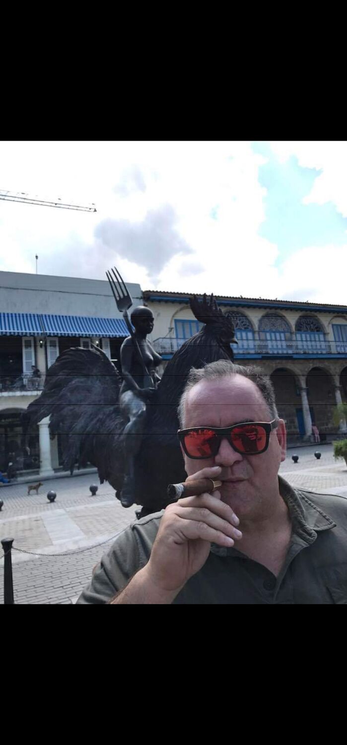  45485186  George, 52 ,    Thessaloniki
