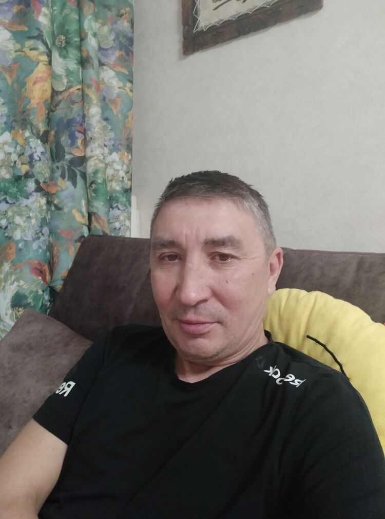  44234986  , 49 ,     
