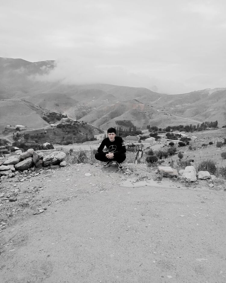  31546036  Said, 24 ,    -