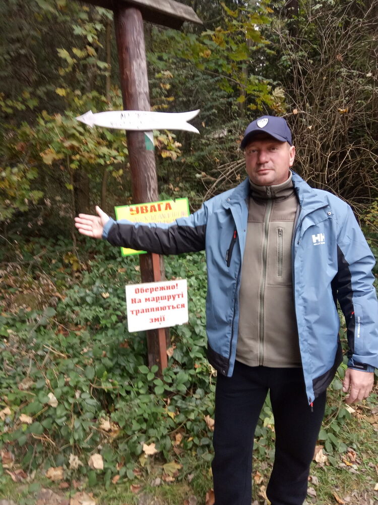  ,   Sergei, 46 ,   ,   , c 
