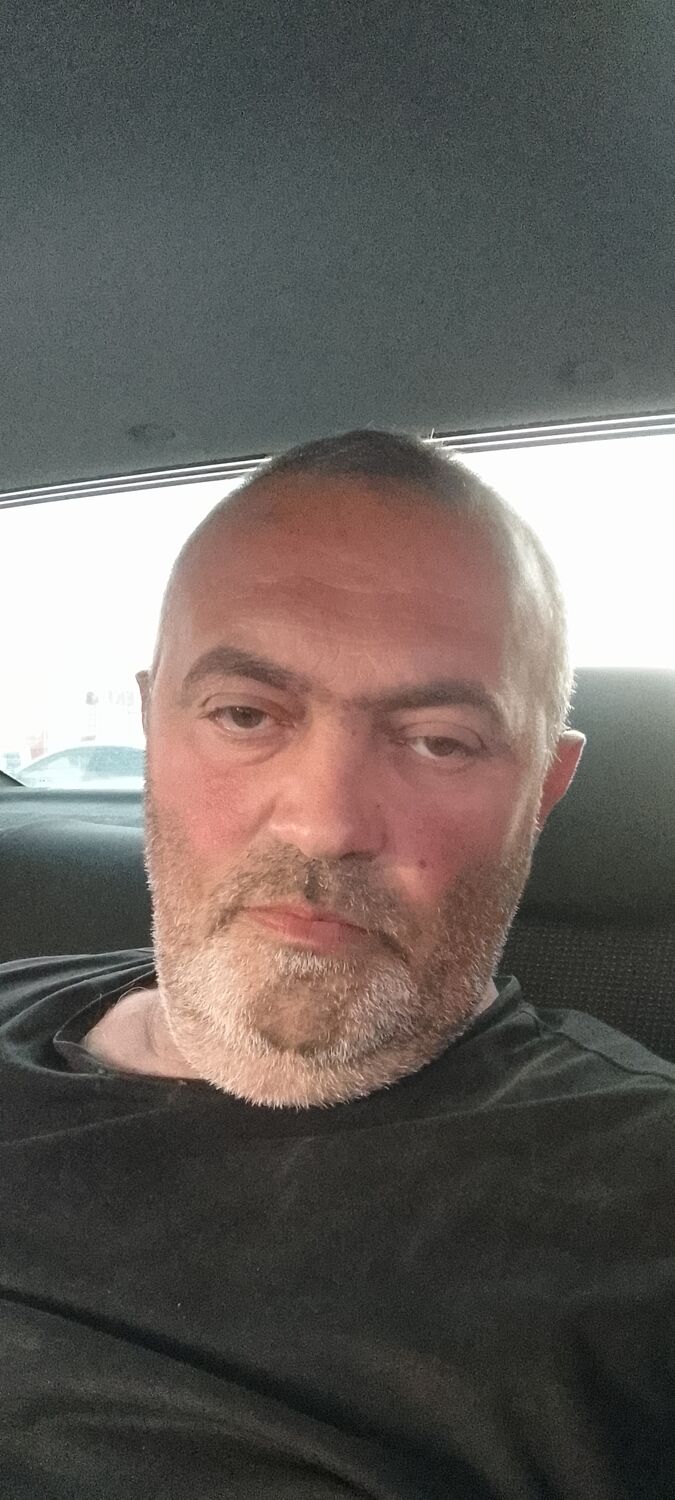  ,   Garik, 47 ,   ,   
