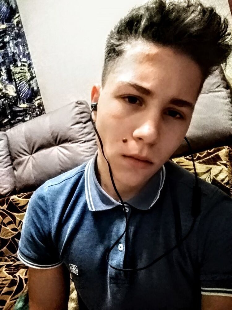  15789686  Andrey, 24 ,    