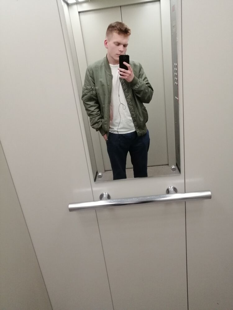  ,   Anton, 28 ,   ,   