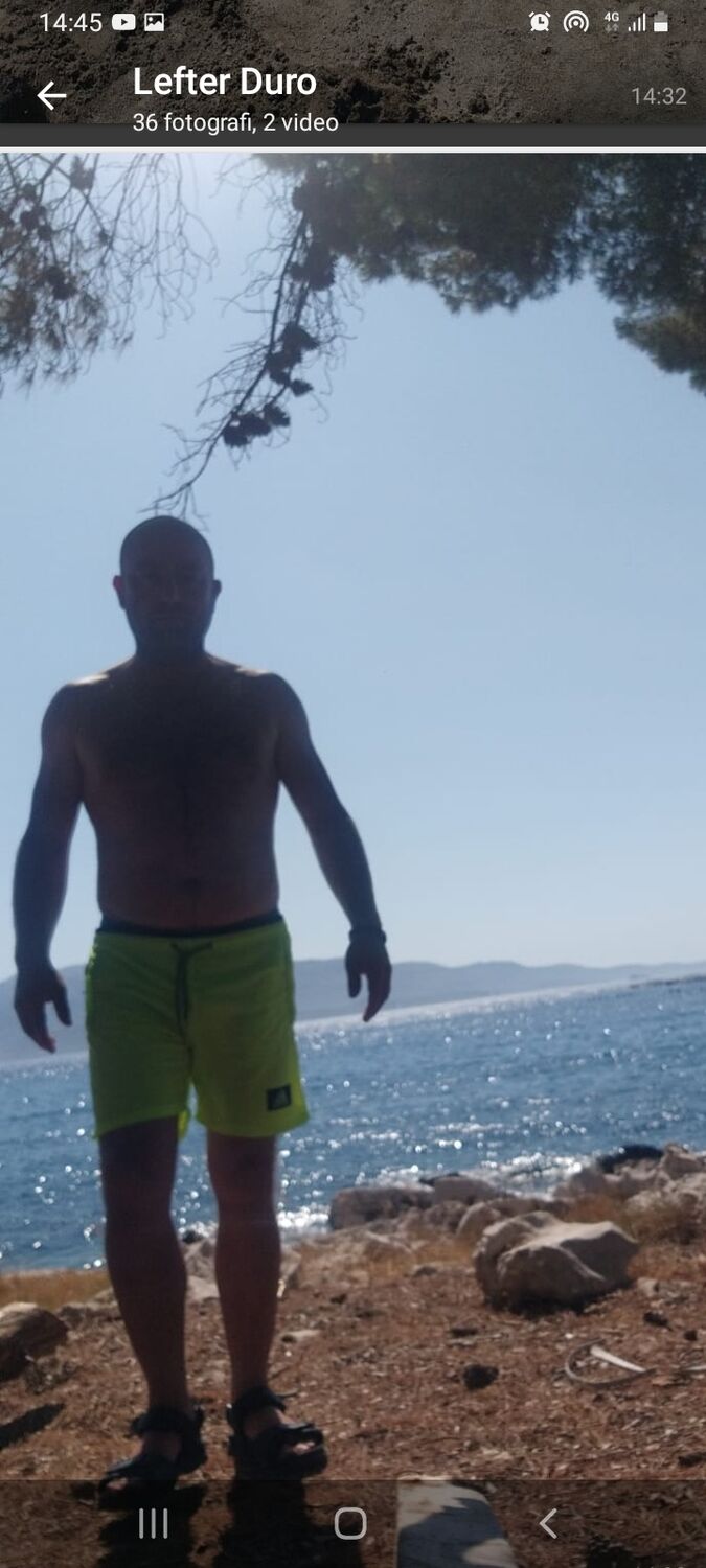  ,   Leo Duro, 40 ,   ,   , c , 