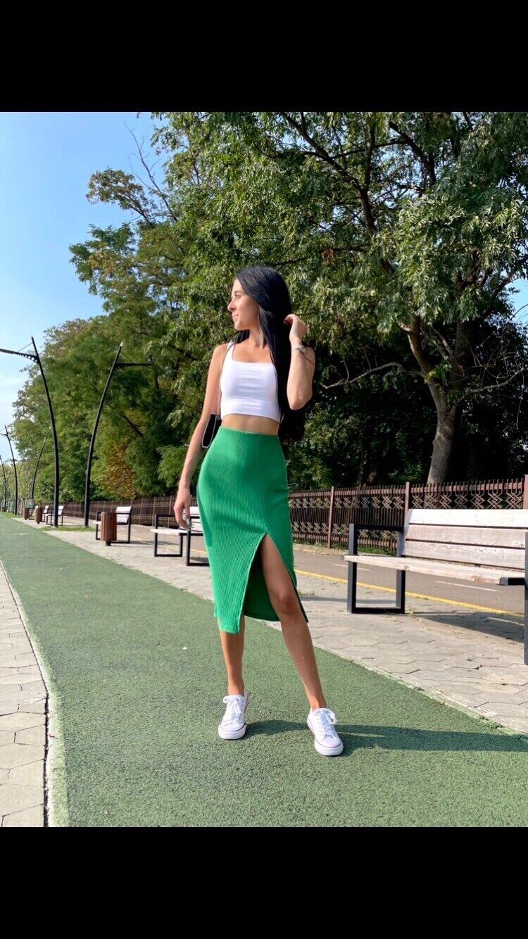  ,   Diana, 25 ,   ,   