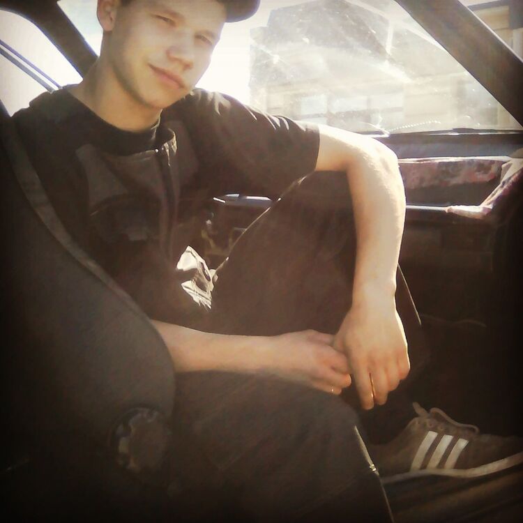  18829846  , 31 ,    -