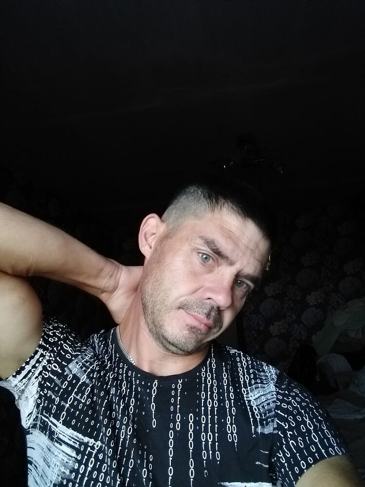  46841776  , 41 ,    