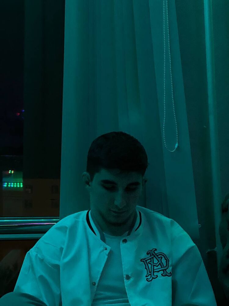  46366156  , 22 ,    