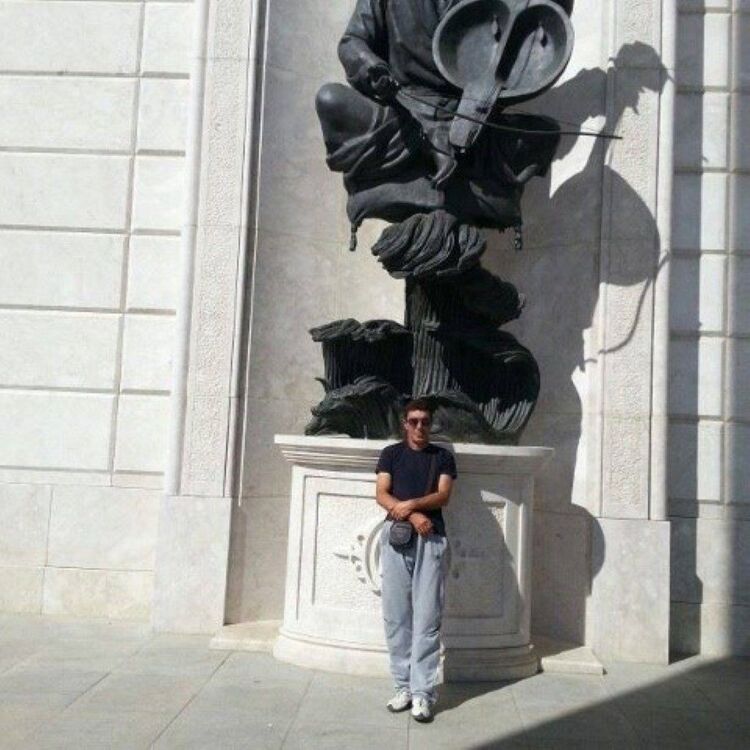  ,   Agim, 52 ,   ,   , c 