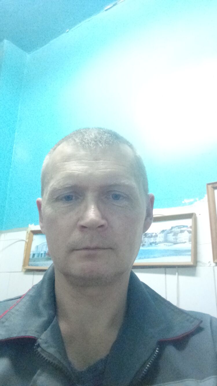  47908416  Igor, 50 ,    