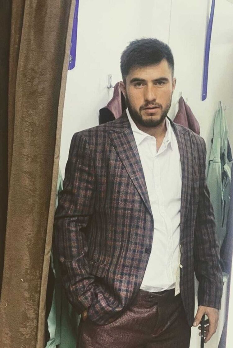  Veendam,   , 44 ,   ,   , c 