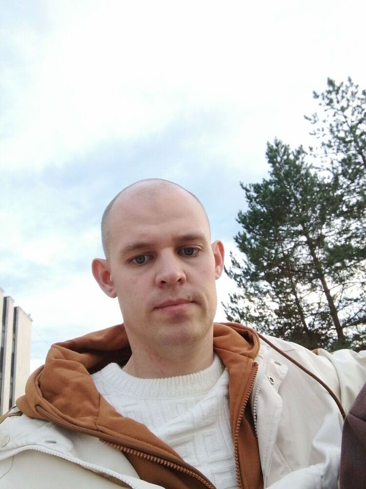  53668146  , 32 ,    -