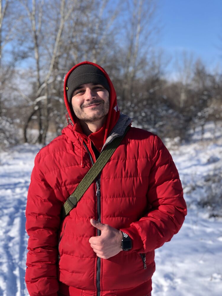  24311526  VladislaV, 29 ,    
