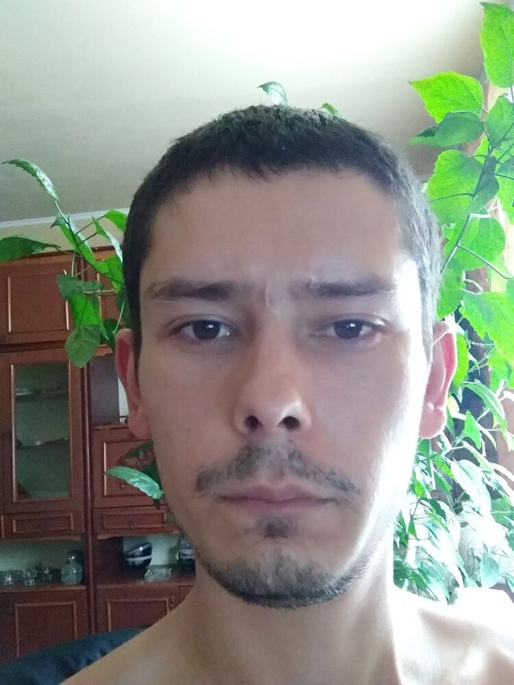  18459366  , 34 ,    