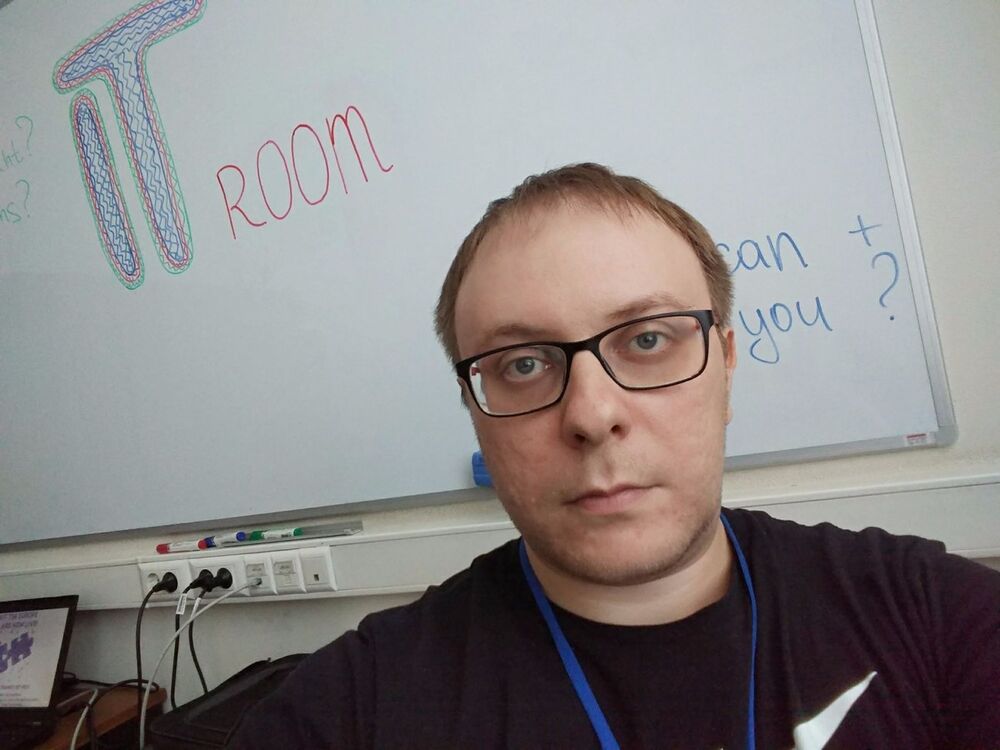  ,   Denis, 38 ,   ,   , c 