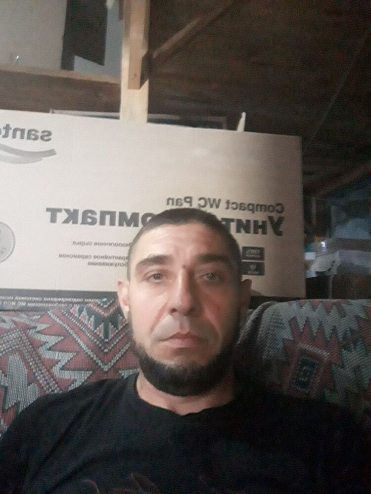  38370526  , 44 ,    