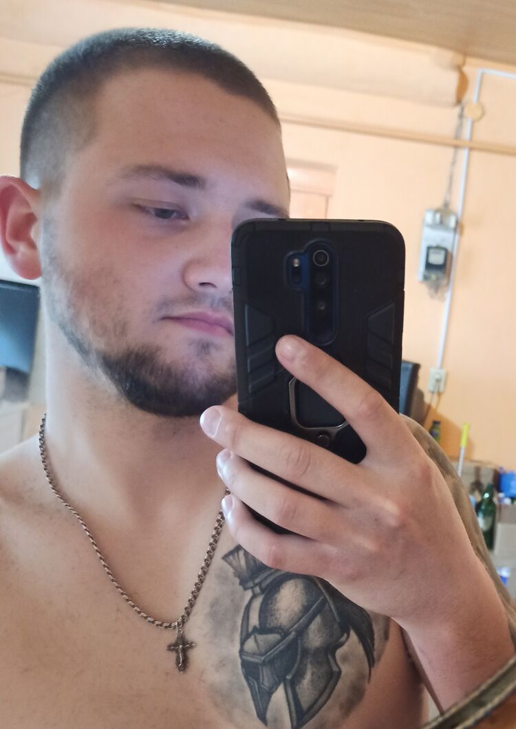  38777756  , 24 ,    