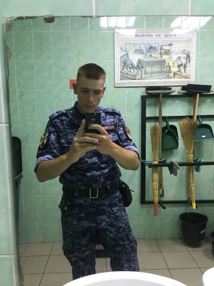  ,   Aleksei, 23 ,   ,   